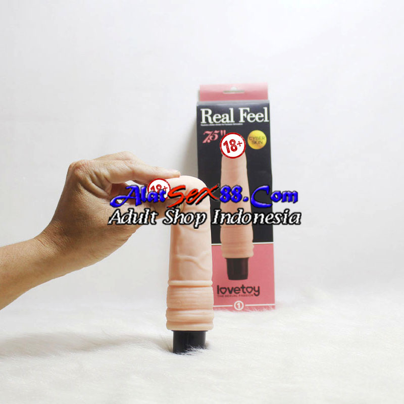 Alat Sex Wanita Lovetoy Real Feel 7.5 Vibrator